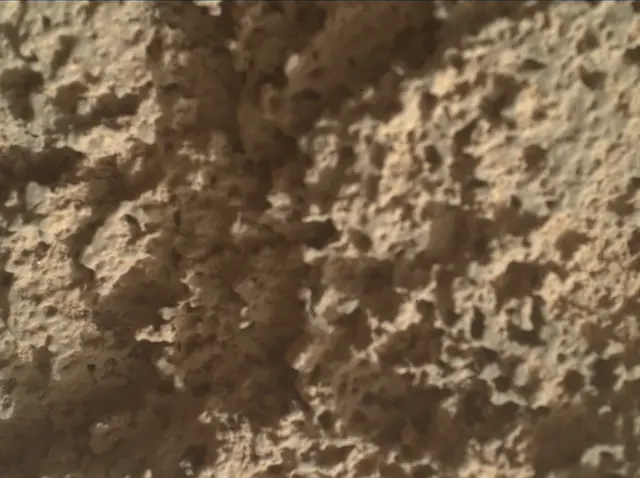 Sol 3583: Mars Hand Lens Imager (MAHLI)