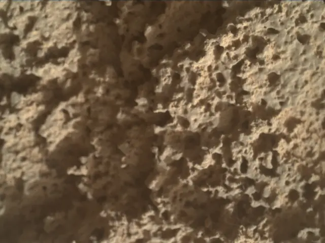 Sol 3583: Mars Hand Lens Imager (MAHLI)