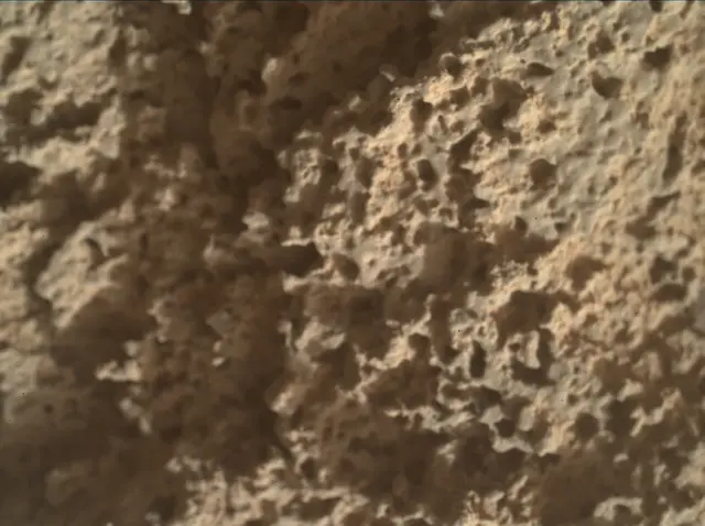 Sol 3583: Mars Hand Lens Imager (MAHLI)