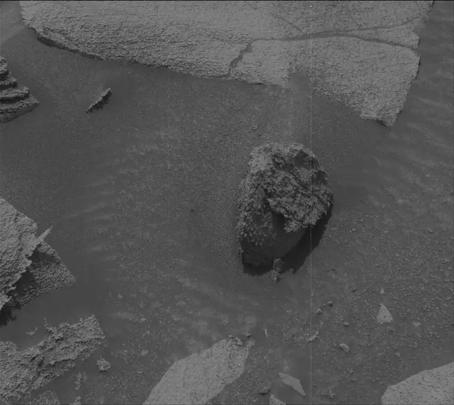 Sol 3589: Mast Camera (Mastcam)