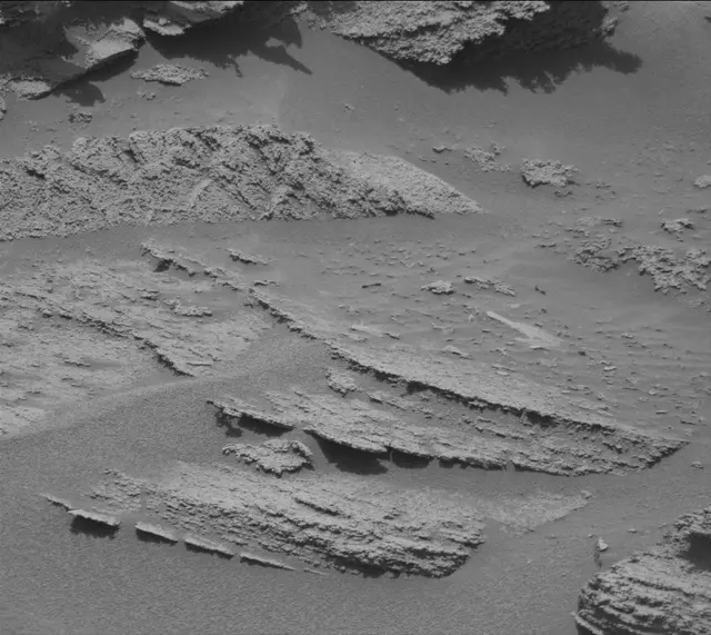 Sol 3589: Mast Camera (Mastcam)