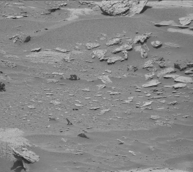Sol 3589: Mast Camera (Mastcam)