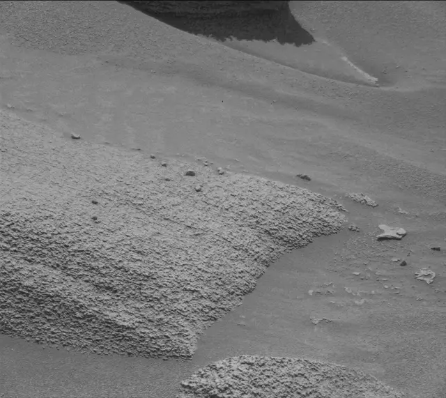 Sol 3589: Mast Camera (Mastcam)