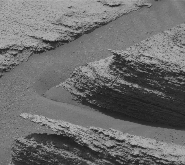 Sol 3589: Mast Camera (Mastcam)