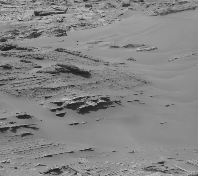 Sol 3589: Mast Camera (Mastcam)