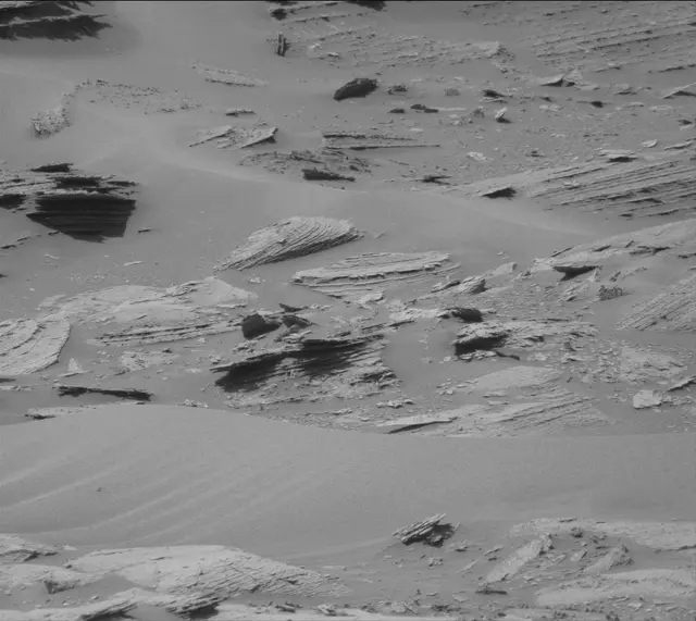 Sol 3589: Mast Camera (Mastcam)