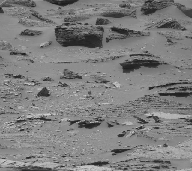 Sol 3589: Mast Camera (Mastcam)