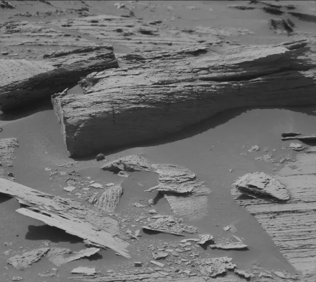 Sol 3589: Mast Camera (Mastcam)