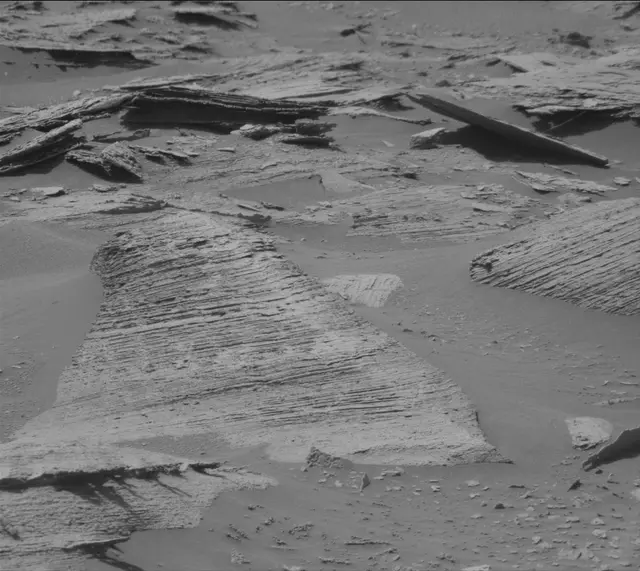 Sol 3589: Mast Camera (Mastcam)