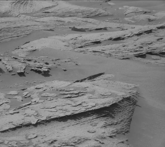 Sol 3589: Mast Camera (Mastcam)