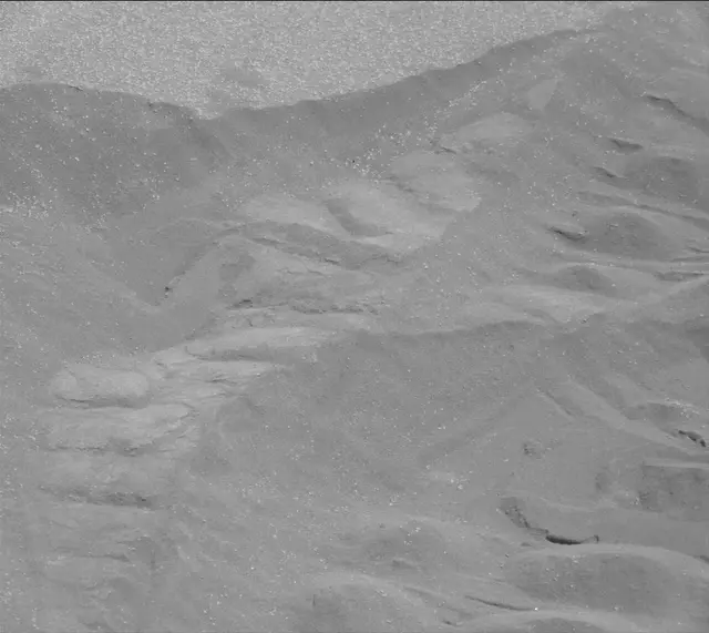 Sol 3589: Mast Camera (Mastcam)