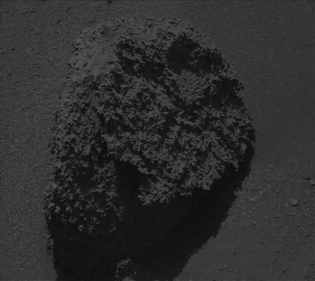 Sol 3589: Mast Camera (Mastcam)