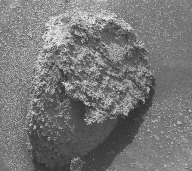 Sol 3589: Mast Camera (Mastcam)