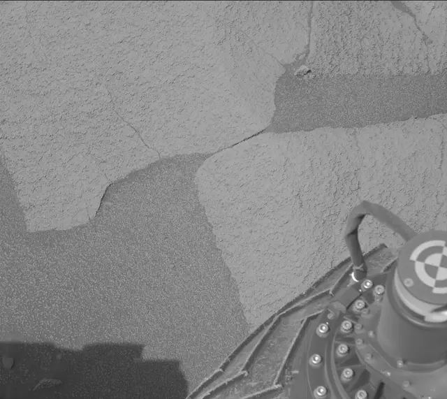 Sol 3591: Mast Camera (Mastcam)