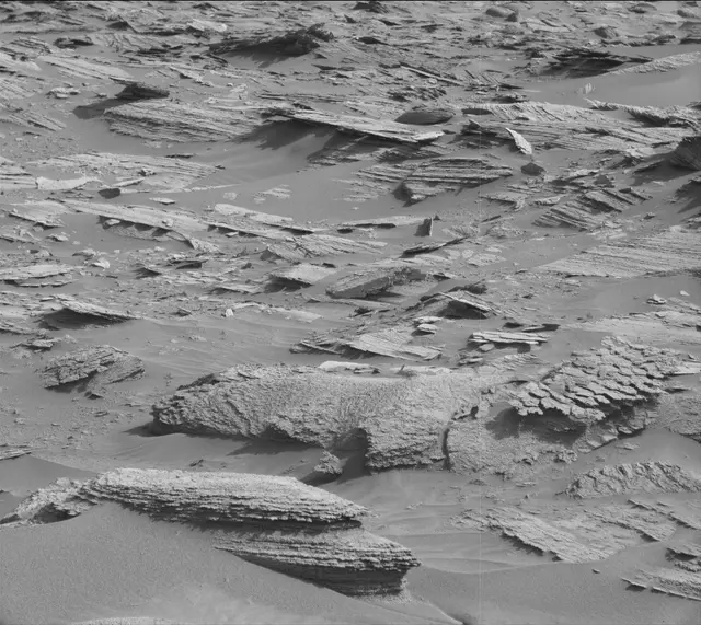 Sol 3592: Mast Camera (Mastcam)