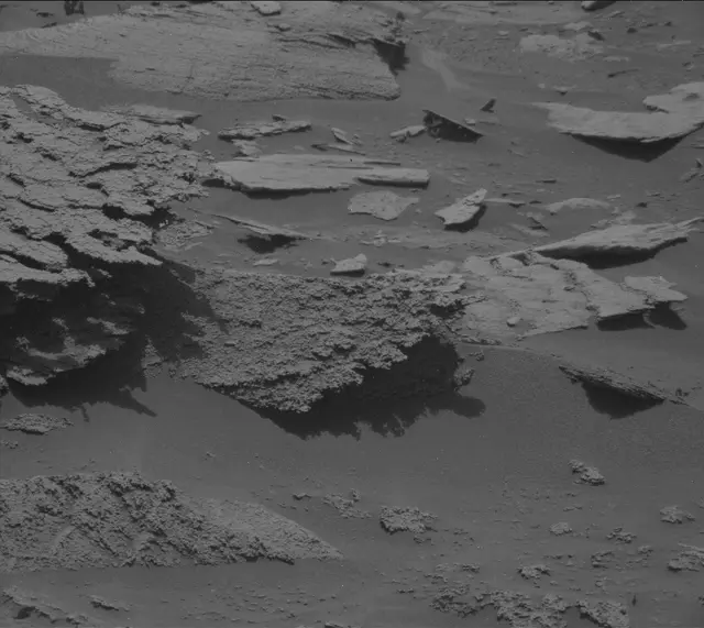Sol 3592: Mast Camera (Mastcam)