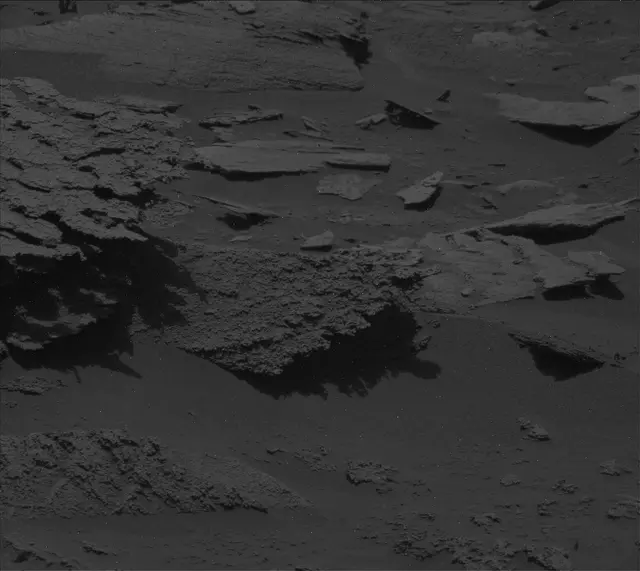 Sol 3592: Mast Camera (Mastcam)