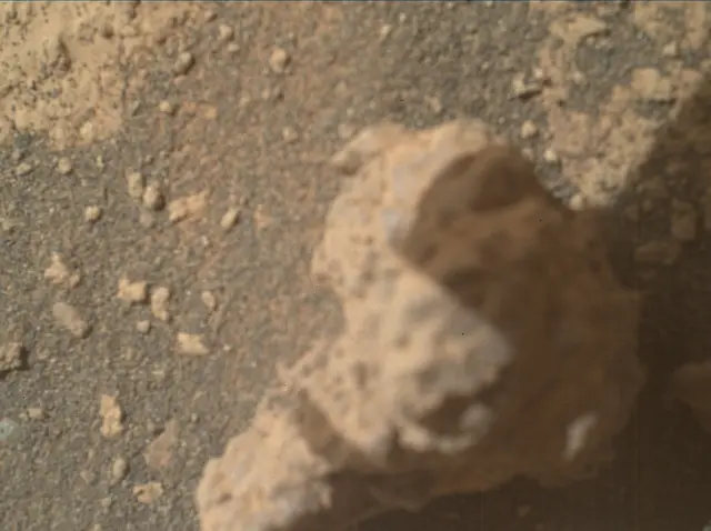 Sol 3592: Mars Hand Lens Imager (MAHLI)