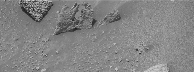 Sol 3594: Mast Camera (Mastcam)