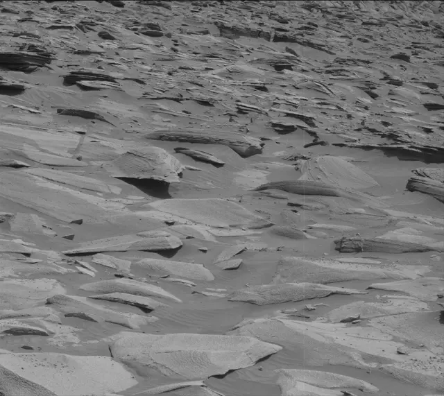 Sol 3594: Mast Camera (Mastcam)