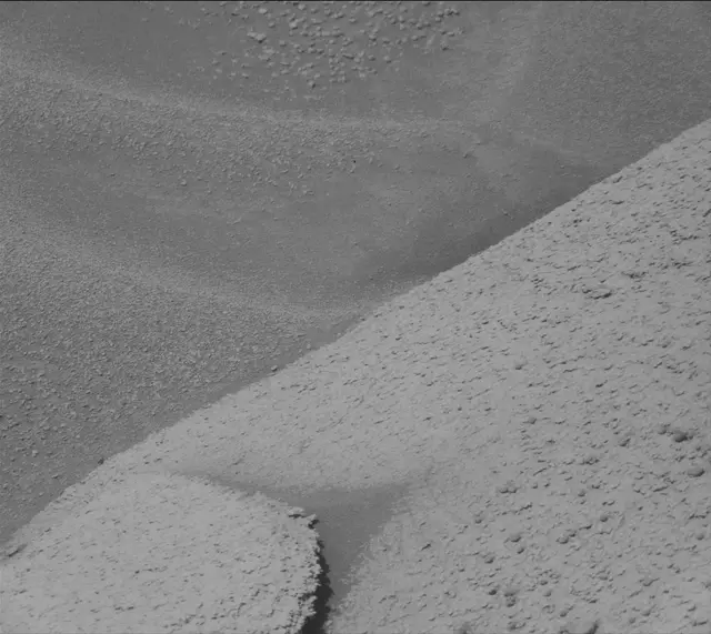 Sol 3594: Mast Camera (Mastcam)