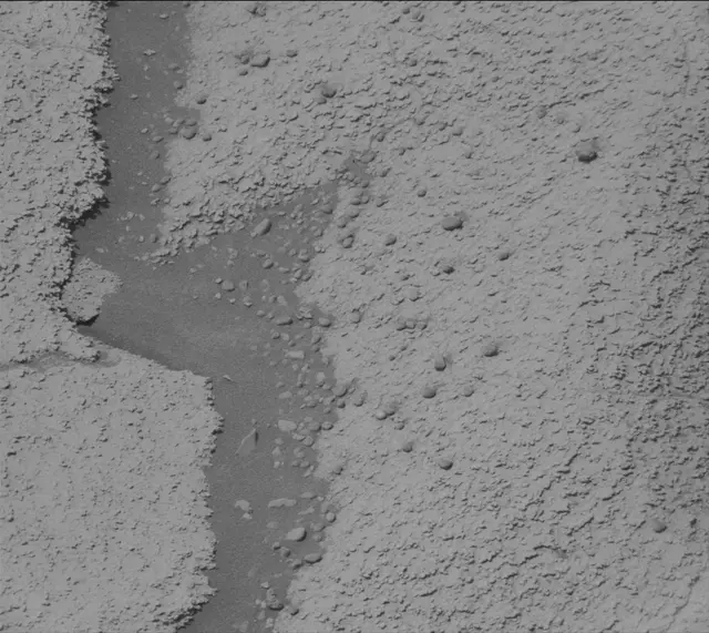 Sol 3594: Mast Camera (Mastcam)