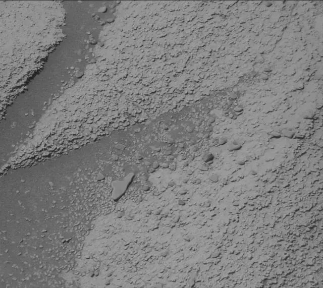 Sol 3594: Mast Camera (Mastcam)