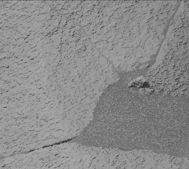 Sol 3594: Mast Camera (Mastcam)