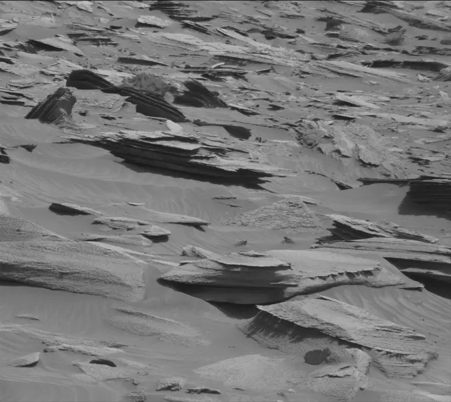 Sol 3594: Mast Camera (Mastcam)