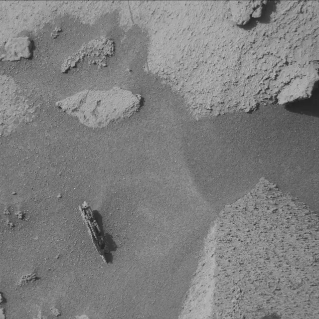 Sol 3594: Mast Camera (Mastcam)