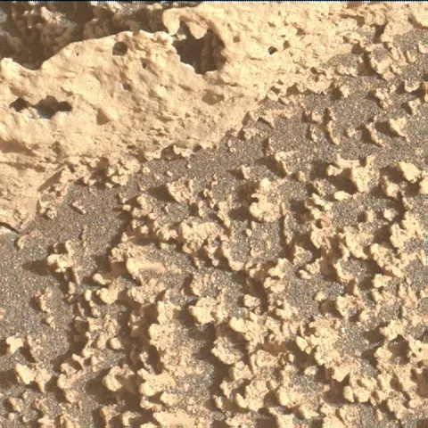 Sol 3594: Mars Hand Lens Imager (MAHLI)