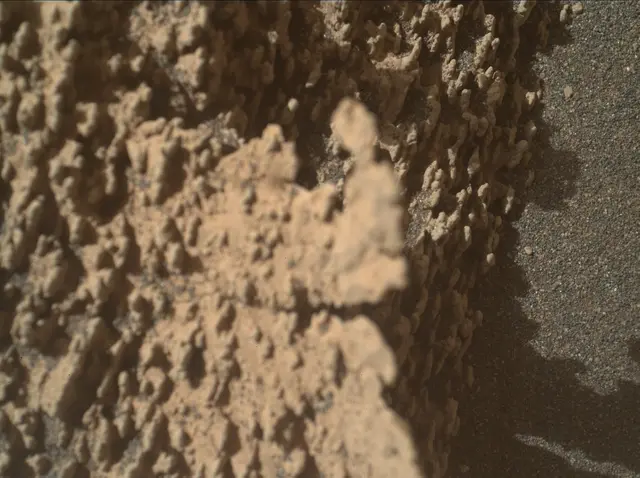 Sol 3594: Mars Hand Lens Imager (MAHLI)