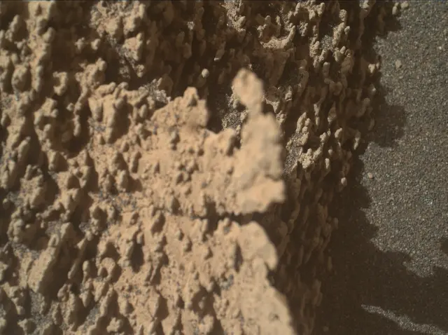 Sol 3594: Mars Hand Lens Imager (MAHLI)