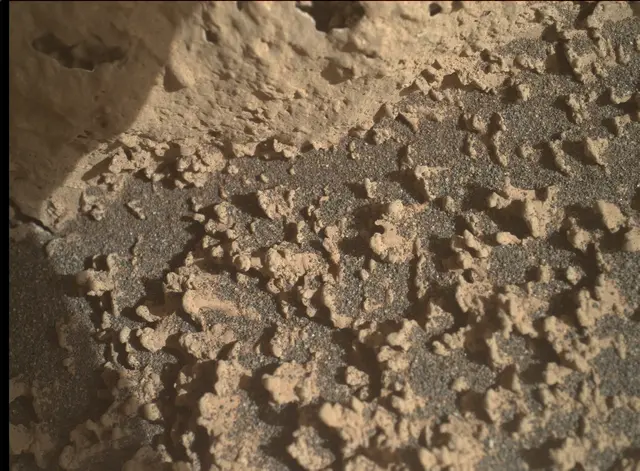 Sol 3594: Mars Hand Lens Imager (MAHLI)