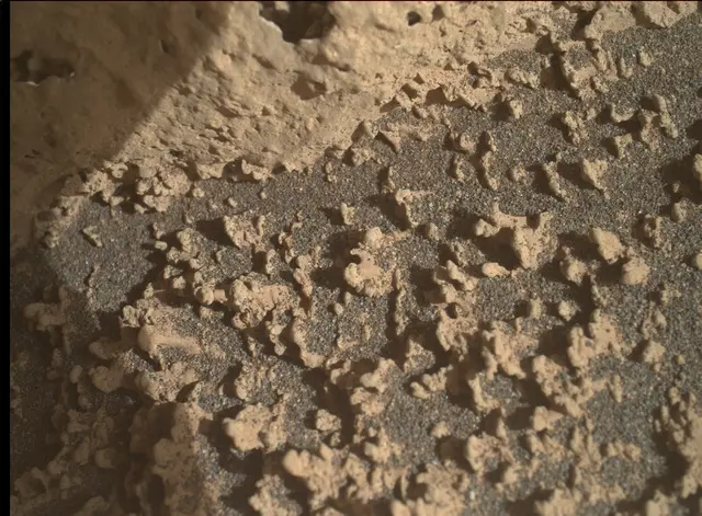 Sol 3594: Mars Hand Lens Imager (MAHLI)