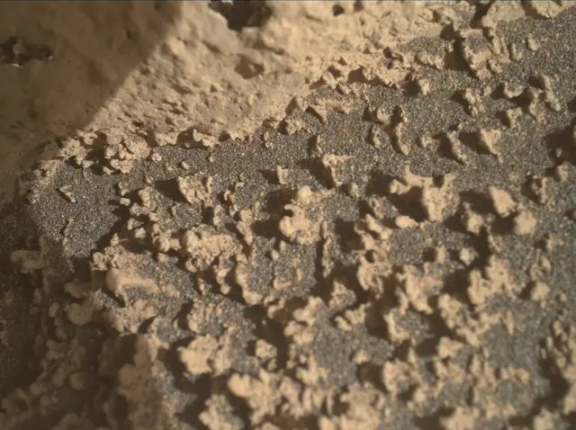 Sol 3594: Mars Hand Lens Imager (MAHLI)