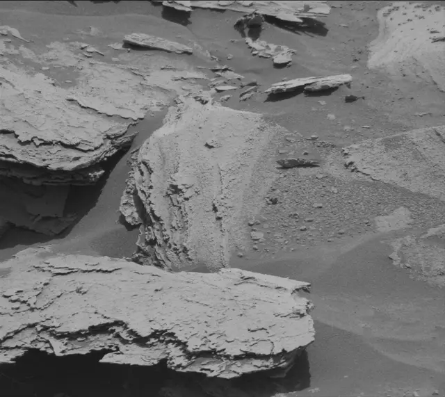 Sol 3596: Mast Camera (Mastcam)