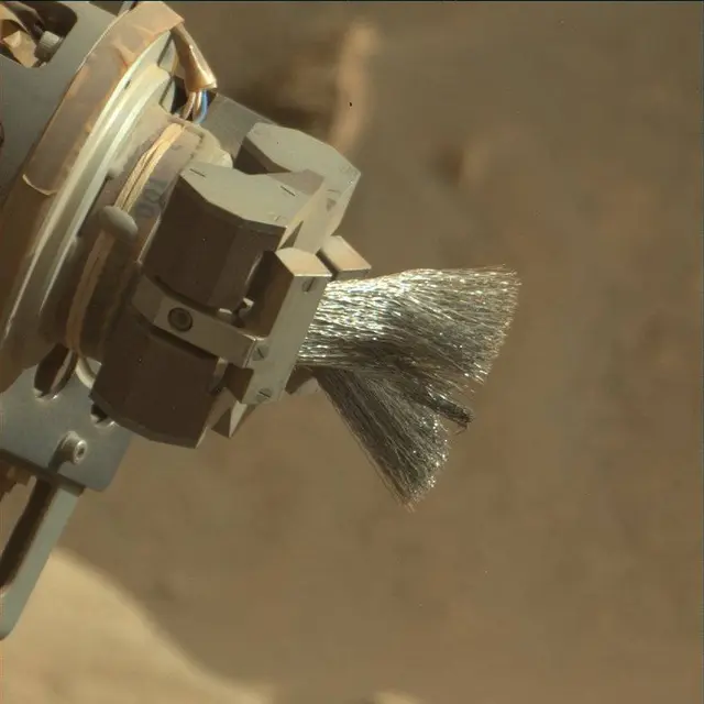 Sol 3596: Mast Camera (Mastcam)