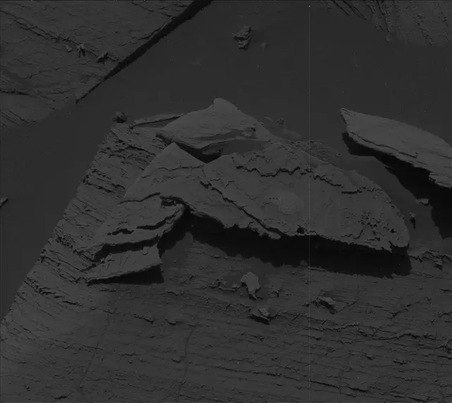 Sol 3597: Mast Camera (Mastcam)