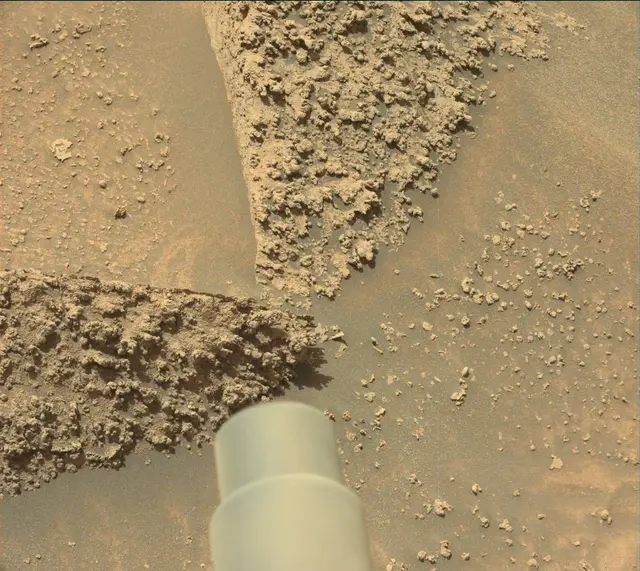 Sol 3597: Mast Camera (Mastcam)
