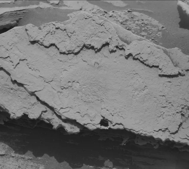 Sol 3597: Mast Camera (Mastcam)