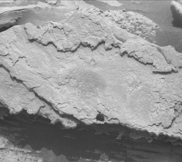 Sol 3597: Mast Camera (Mastcam)