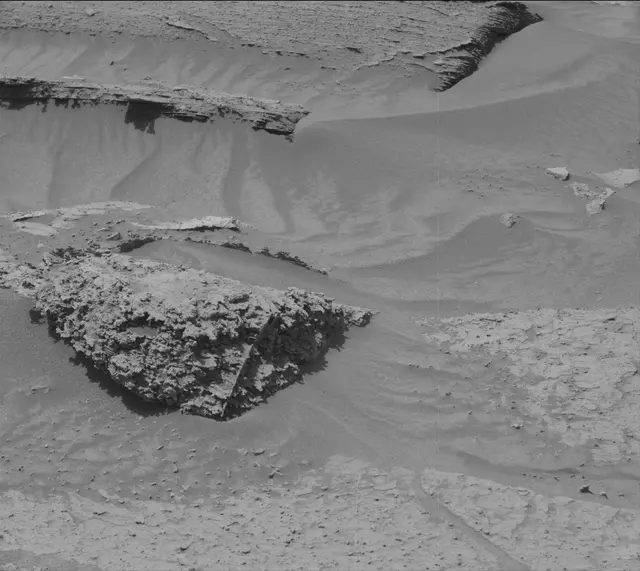 Sol 3599: Mast Camera (Mastcam)