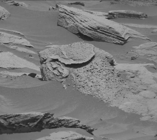 Sol 3599: Mast Camera (Mastcam)
