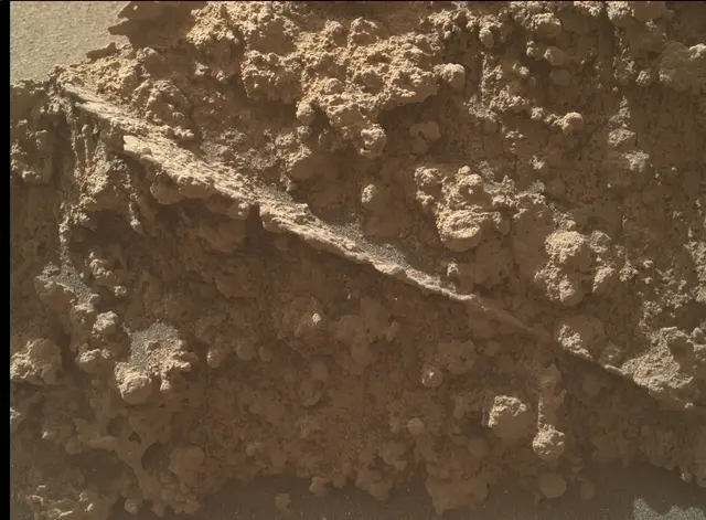 Sol 3599: Mars Hand Lens Imager (MAHLI)