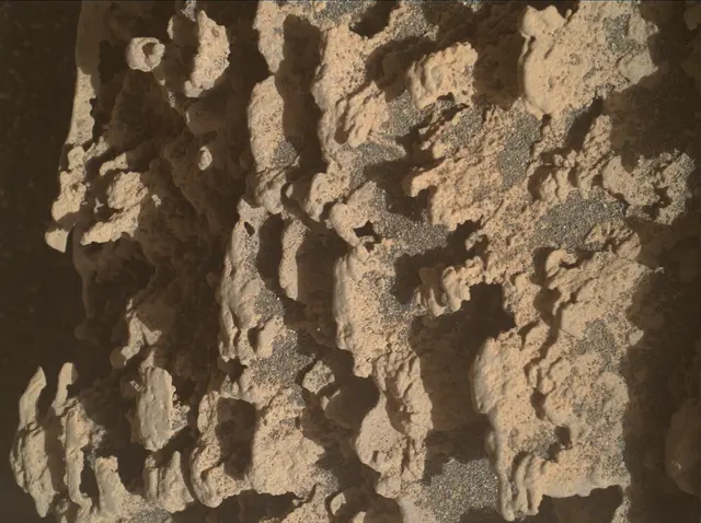 Sol 3599: Mars Hand Lens Imager (MAHLI)