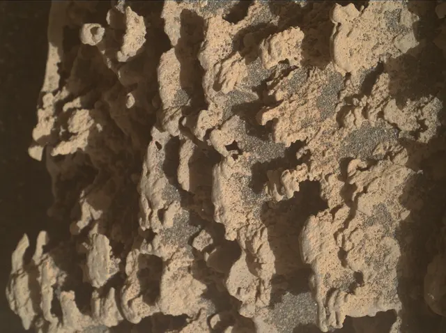 Sol 3599: Mars Hand Lens Imager (MAHLI)