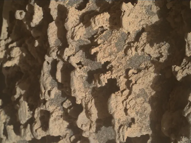 Sol 3599: Mars Hand Lens Imager (MAHLI)