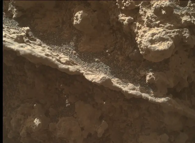 Sol 3599: Mars Hand Lens Imager (MAHLI)