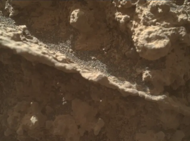 Sol 3599: Mars Hand Lens Imager (MAHLI)